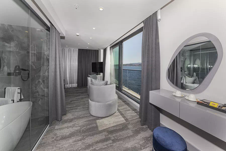 Luxury Hotel, Istanbul